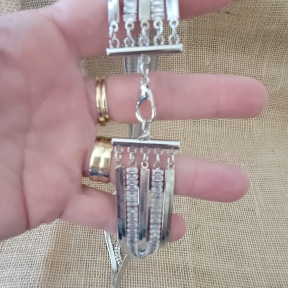 Necklace and earring set - Picture 3 of 3